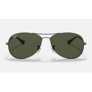 Cockpit
Lenses: Green Classic G-15  +  Frame: Gunmetal