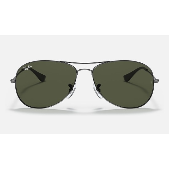 Cockpit
Lenses: Green Classic G-15  +  Frame: Gunmetal
