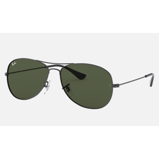 Cockpit
Lenses: Green Classic G-15  +  Frame: Gunmetal