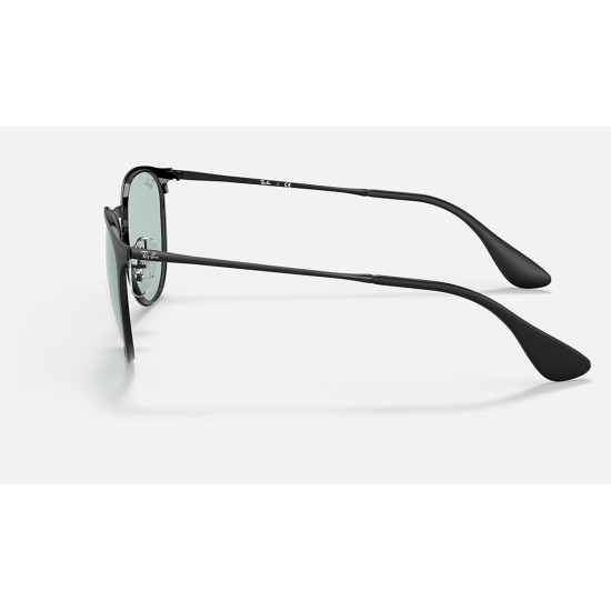 ERIKA METAL EVOLVE
Lenses: Green Classic  +  Frame: Black