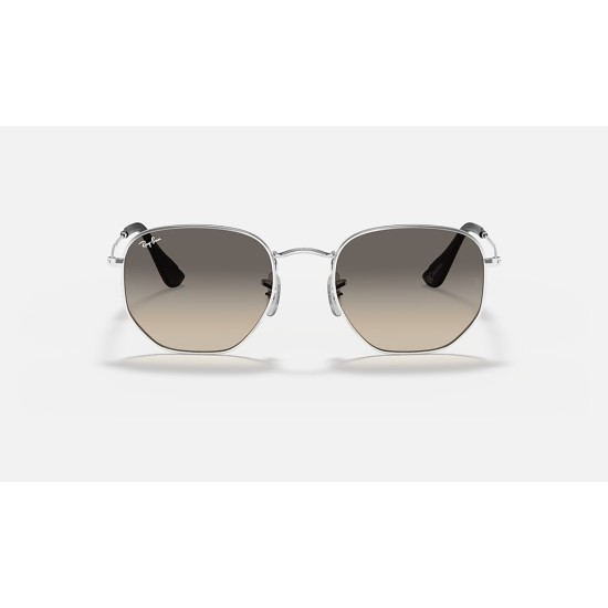 HEXAGONAL @Collection
Lenses: Light Grey Gradient  +  Frame: Silver