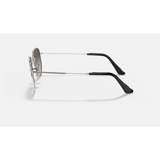 HEXAGONAL @Collection
Lenses: Light Grey Gradient  +  Frame: Silver