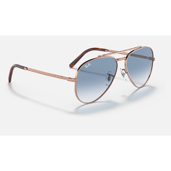 NEW AVIATOR
Lenses: Blue Gradient  +  Frame: Rose Gold