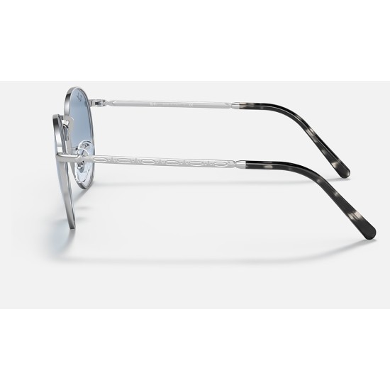 NEW ROUND
Lenses: Blue Gradient  +  Frame: Silver