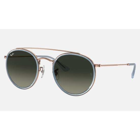 ROUND DOUBLE BRIDGE
Lenses: Grey Gradient  +  Frame: Light Blue
