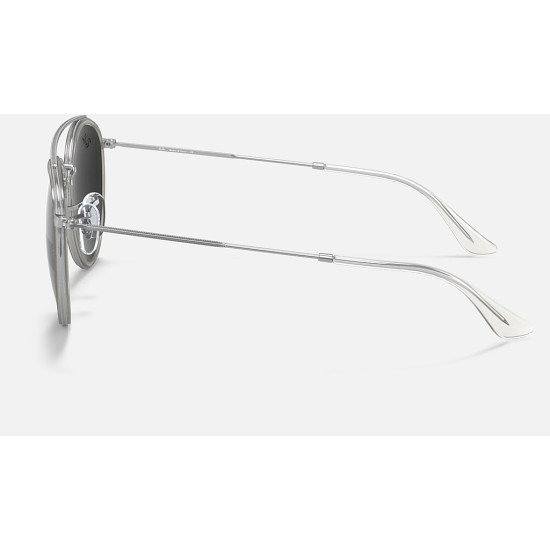 ROUND DOUBLE BRIDGE LEGEND GOLD
Lenses: Dark Grey Classic  +  Frame: Shiny Silver