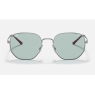 RB3682 EVOLVE
Lenses: Green Photochromic Classic  +  Frame: Gunmetal