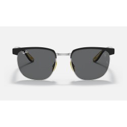 Scuderia Ferrari LTD | Customized by Carlos Sainz
Lenses: Grey Classic  +  Frame: Black On Silver