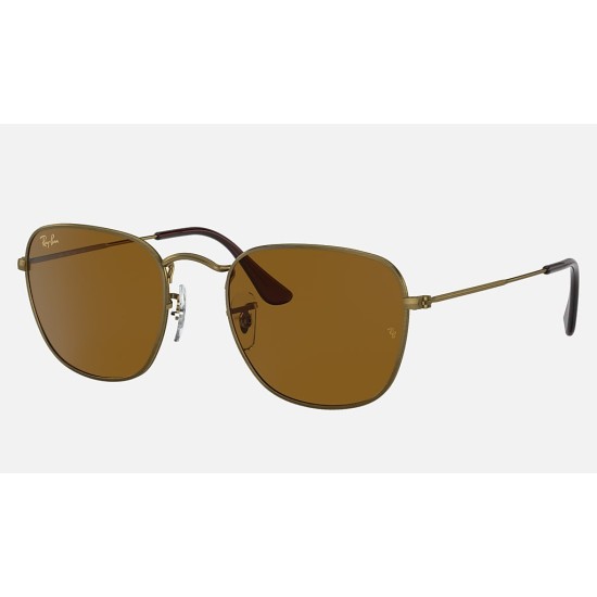 FRANK ANTIQUED
Lenses: Brown Classic B-15  +  Frame: Antique Gold