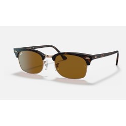 CLUBMASTER SQUARE
Lenses: Brown Classic B-15  +  Frame: Shiny Havana