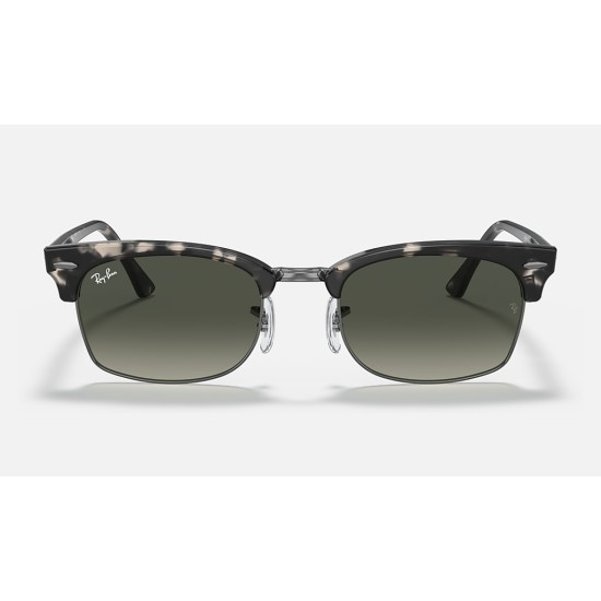 Clubmaster Square
Lenses: Grey Gradient  +  Frame: Grey Havana