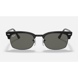 CLUBMASTER SQUARE
Lenses: Dark Grey Classic  +  Frame: Wrinkled Black
