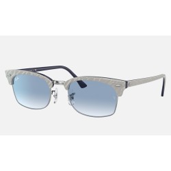 CLUBMASTER SQUARE
Lenses: Light Blue Gradient  +  Frame: Wrinkled Light Grey