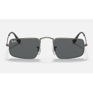 Julie
Lenses: Dark Grey Classic  +  Frame: Gunmetal