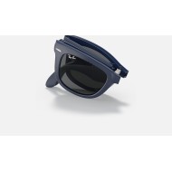 WAYFARER FOLDING CLASSIC
Lenses: Dark Grey Classic  +  Frame: Blue