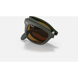 WAYFARER FOLDING CLASSIC
Lenses: Brown Classic B-15  +  Frame: Green