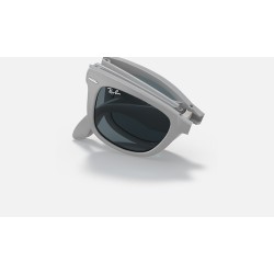 WAYFARER FOLDING CLASSIC
Lenses: Blue Classic  +  Frame: Grey