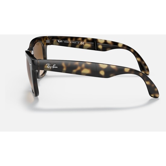 WAYFARER FOLDING CLASSIC
Lenses: Light Brown Gradient  +  Frame: Tortoise