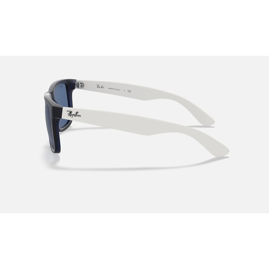 JUSTIN COLOR MIX
Lenses: Dark Blue Classic  +  Frame: Transparent Blue