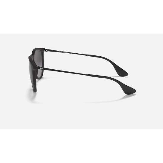 ERIKA CLASSIC
Lenses: Grey Gradient  +  Frame: Black