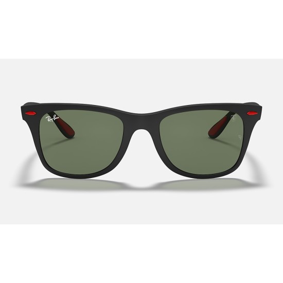 RB4195M SCUDERIA FERRARI COLLECTION
Lenses: Green Classic  +  Frame: Black