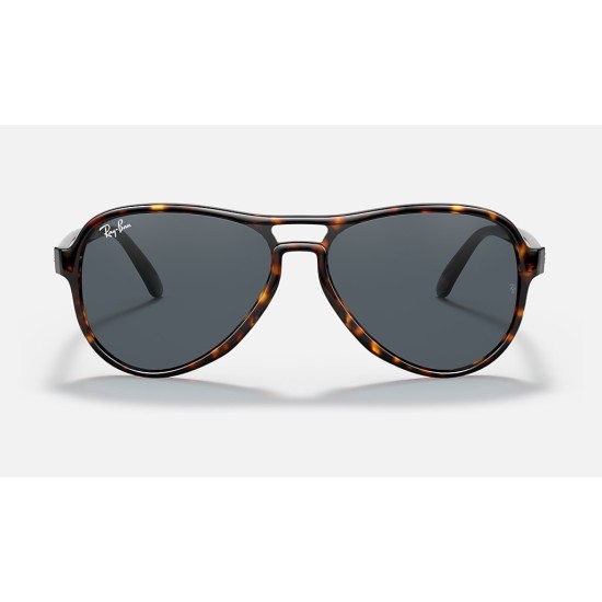 Vagabond
Lenses: Blue/Grey Classic  +  Frame: Tortoise