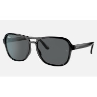 State Side
Lenses: Dark Grey Classic  +  Frame: Black