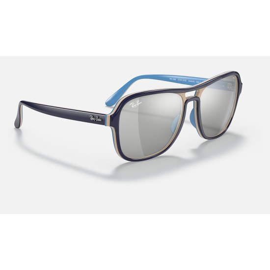 STATE SIDE MIRROR EVOLVE
Lenses: Grey/Blue Photochromic Mirror  +  Frame: Light Blue