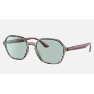 RB4361 EVOLVE
Lenses: Green Photochromic Classic  +  Frame: Bordeaux