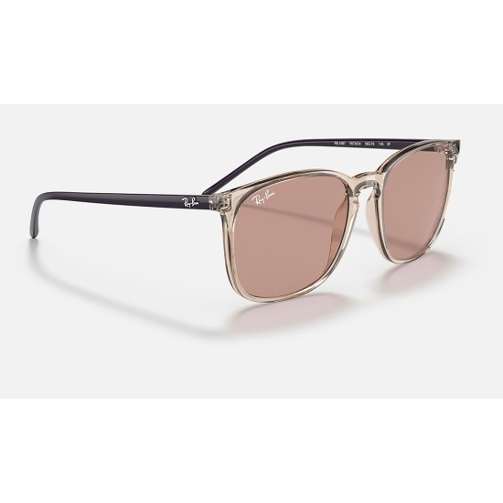 RB4387 EVOLVE
Lenses: Brown Photochromic Classic  +  Frame: Light Brown