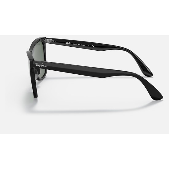 BLAZE WAYFARER
Lenses: Green Classic  +  Frame: Black