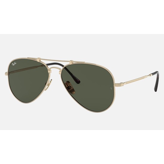 AVIATOR TITANIUMLenses: Green Classic  +  Frame: Gold