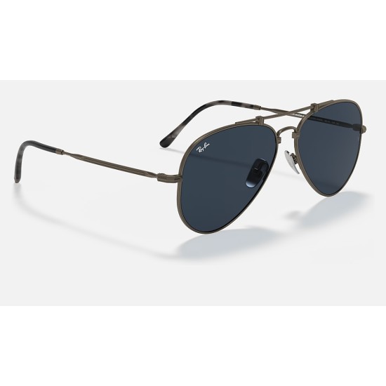 AVIATOR TITANIUMLenses: Blue Classic  +  Frame: Pewter