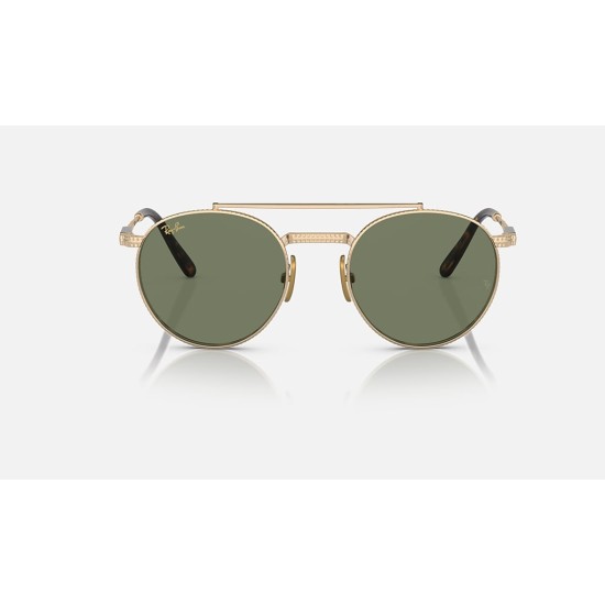 ROUND II TITANIUM
Lenses: Green Classic  +  Frame: Gold