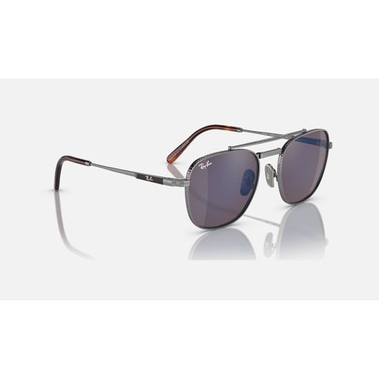 FRANK II TITANIUM
Lenses: Grey Blue Mirror  +  Frame: Silver