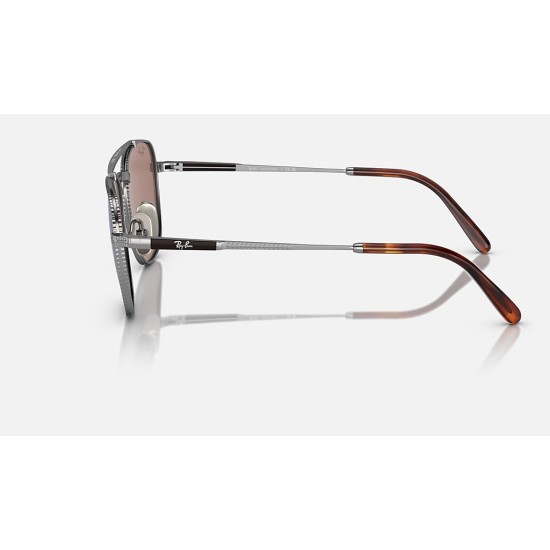 FRANK II TITANIUM
Lenses: Grey Blue Mirror  +  Frame: Silver