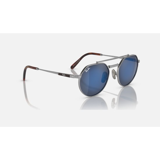 JACK II TITANIUM
Lenses: Grey Blue Mirror  +  Frame: Silver