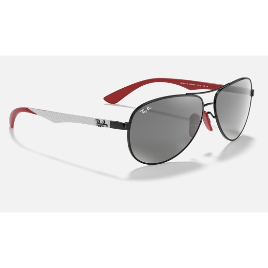 RB8313M SCUDERIA FERRARI COLLECTION
Lenses: Grey Mirror  +  Frame: Black