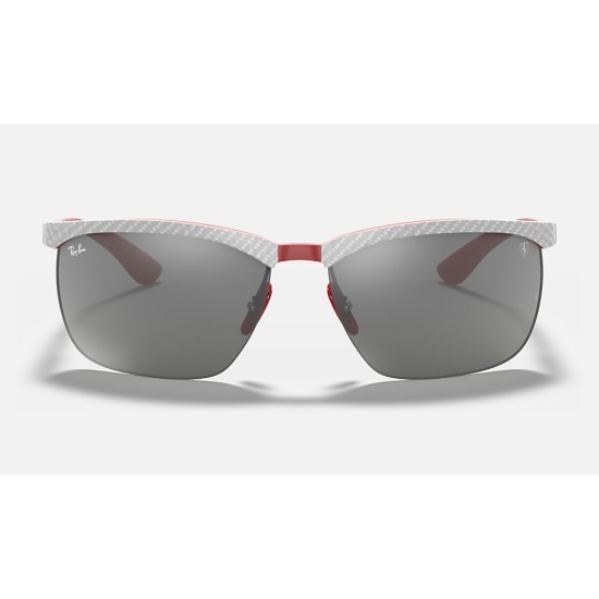 RB8324M SCUDERIA FERRARI COLLECTION
Lenses: Grey Mirror  +  Frame: Grey