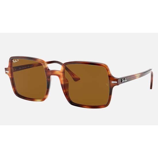 Square II
Lenses: Polarized Brown Classic  +  Frame: Tortoise