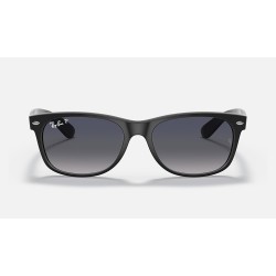 NEW WAYFARER CLASSIC
Lenses: Polarized Blue/Grey Gradient  +  Frame: Black