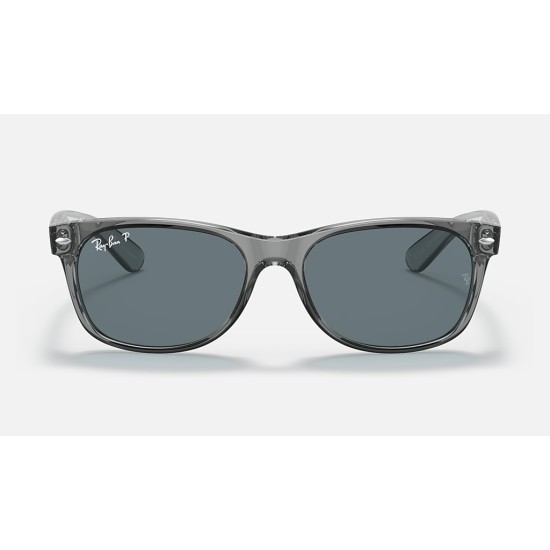 NEW WAYFARER CLASSIC
Lenses: Polarized Polarized Blue Classic  +  Frame: Transparent Grey