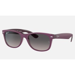 NEW WAYFARER CLASSIC
Lenses: Polarized Grey Gradient  +  Frame: Violet On Transparent Violet