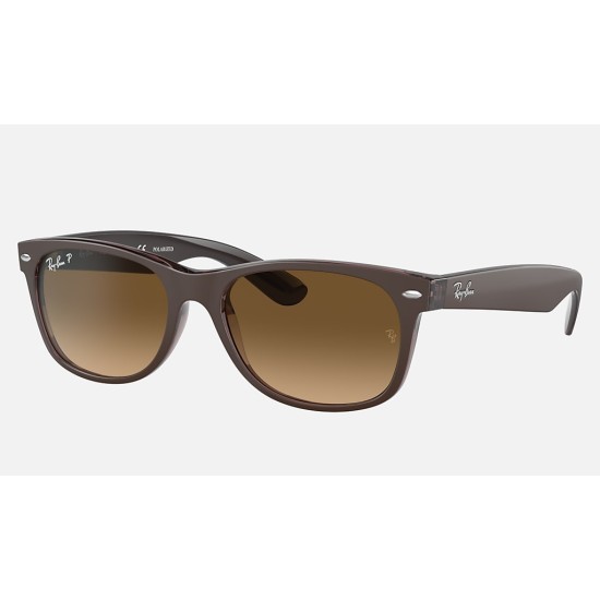 NEW WAYFARER CLASSIC
Lenses: Polarized Brown Gradient  +  Frame: Brown On Transparent Brown