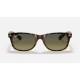 NEW WAYFARER CLASSIC
Lenses: Polarized Blue/Green Gradient  +  Frame: Tortoise