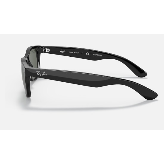 NEW WAYFARER CLASSIC
Lenses: Polarized Green Classic  +  Frame: Black
