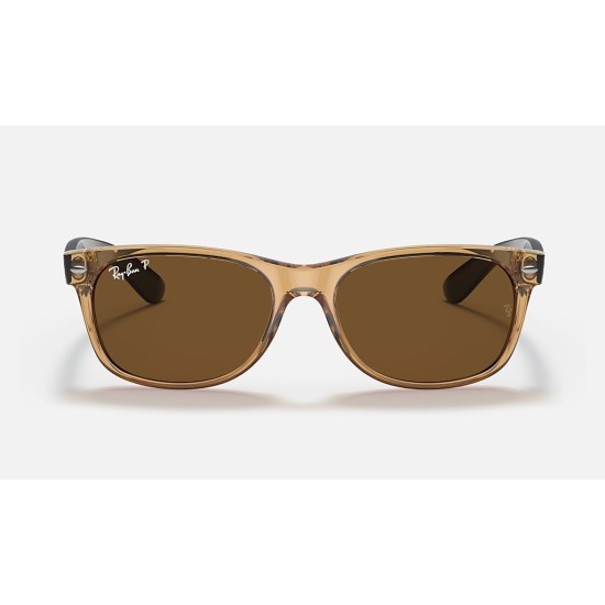 NEW WAYFARER BICOLOR
Lenses: Polarized Brown Classic  +  Frame: Honey