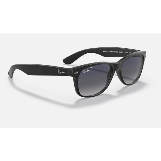 NEW WAYFARER MATTE
Lenses: Polarized Blue/Grey Gradient  +  Frame: Black