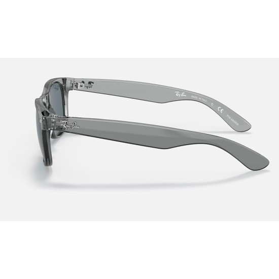 NEW WAYFARER CLASSIC
Lenses: Polarized Blue Classic  +  Frame: Transparent Grey