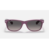 NEW WAYFARER CLASSIC
Lenses: Polarized Grey Gradient  +  Frame: Violet On Transparent Violet